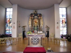 Kirche inne