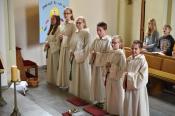 Zum ersten Mal mit Gewänderen und den Großen am Altar