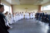 Kommunionkinder vor Beginn der Messe