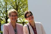 Die Katechetinnen Sandra Nikolai und Eva Maria Bergstein