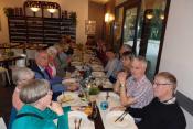 Abendessen in der Nähe des Pilgerhauses