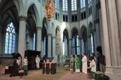 Erste Messfeier im Dom